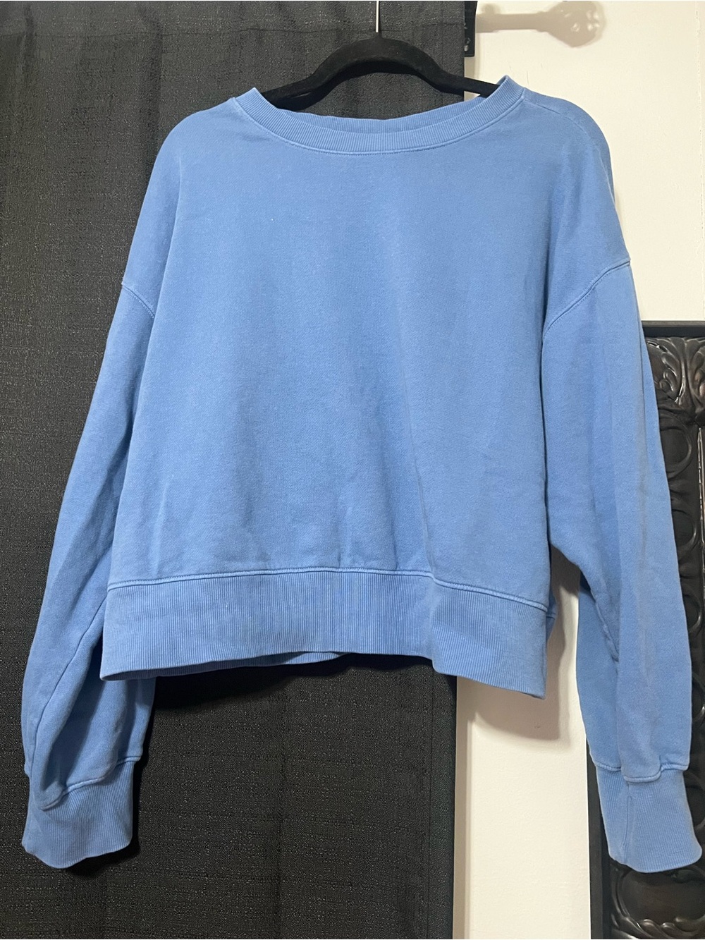 Old Navy Light Blue Crewneck Pullover Sweater
